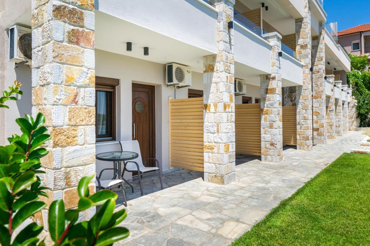 מלון Agorastos קואינירה